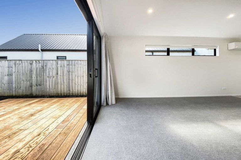 Photo of property in 8 Helen Place, Halswell, Christchurch, 8025