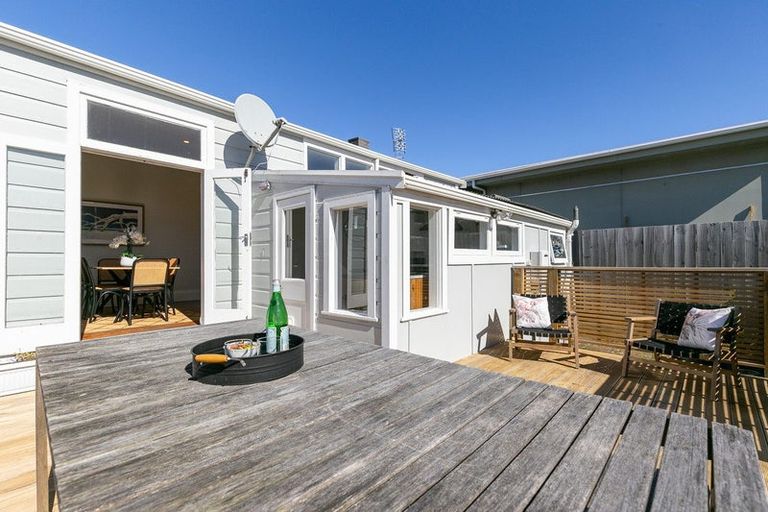 Photo of property in 37 Donald Mclean Street, Newtown, Wellington, 6021