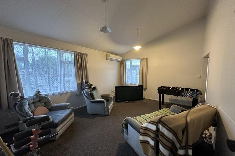 Photo of property in 5 Beechwood Avenue, Levin, 5510