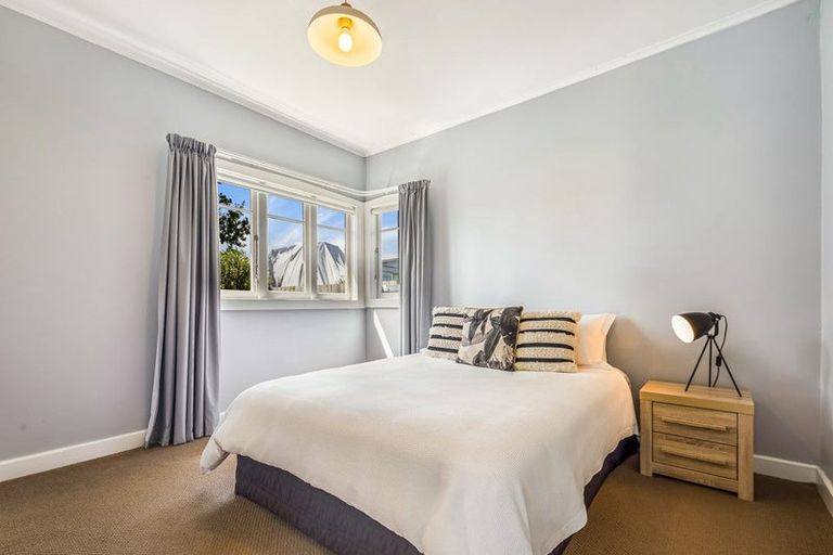 Photo of property in 4 Alice Street, Riverhead, 0820