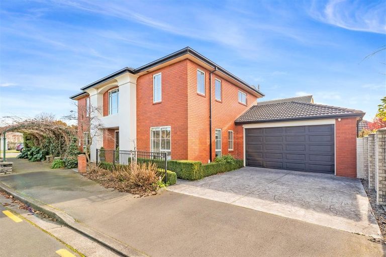 Photo of property in 2 Jane Deans Close, Riccarton, Christchurch, 8011