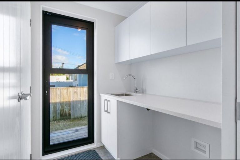 Photo of property in 23 Maire Street, Levin, 5510