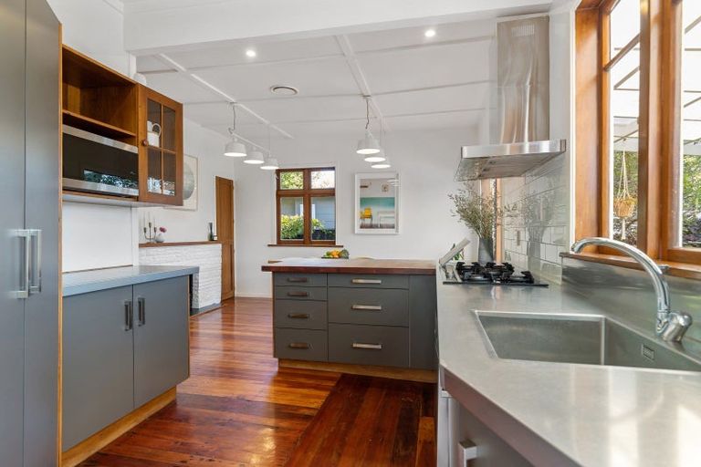 Photo of property in 31 Wilson Street, Hamilton East, Hamilton, 3216