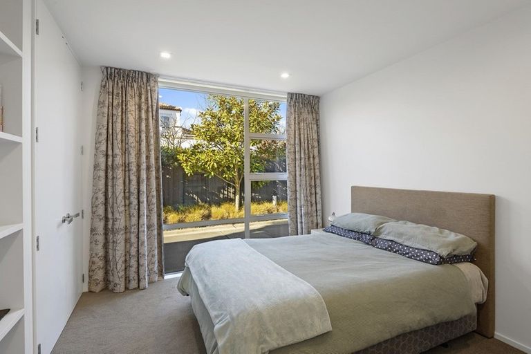 Photo of property in 6 Haddon Lane, Harewood, Christchurch, 8051