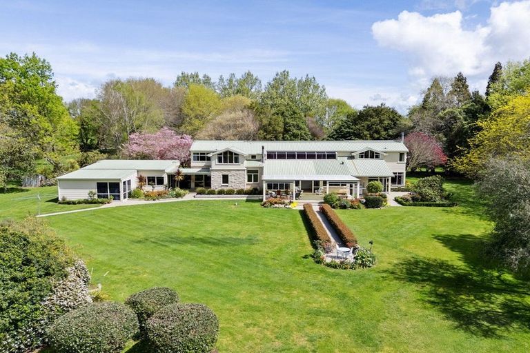 Photo of property in 164 Fencourt Road, Cambridge, 3496