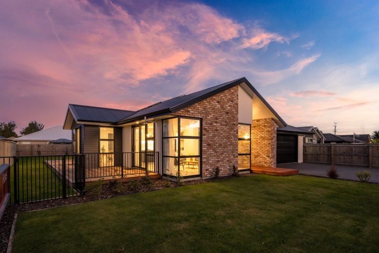 Photo of property in 10 Rose Manor Drive, Springlands, Blenheim, 7201