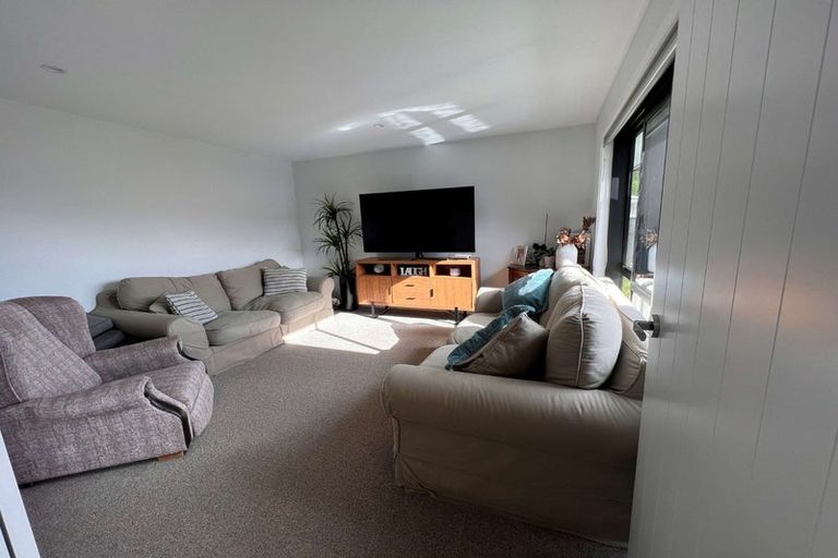 Photo of property in 14 Pakanga Grove, Pyes Pa, Tauranga, 3112