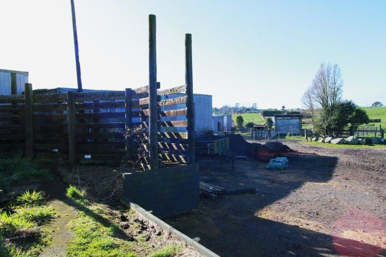 Photo of property in 873 Tariki Road South, Ratapiko, 4390