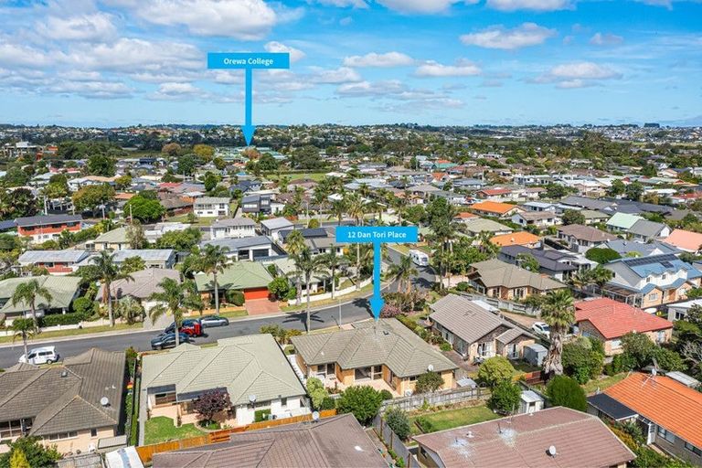Photo of property in 12 Dan Tori Place, Orewa, 0931