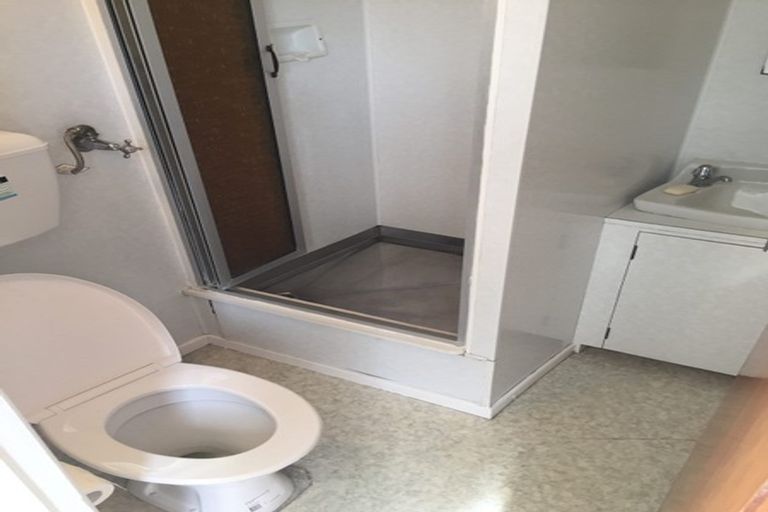 Photo of property in 19 Whaui Street, Vogeltown, Wellington, 6021