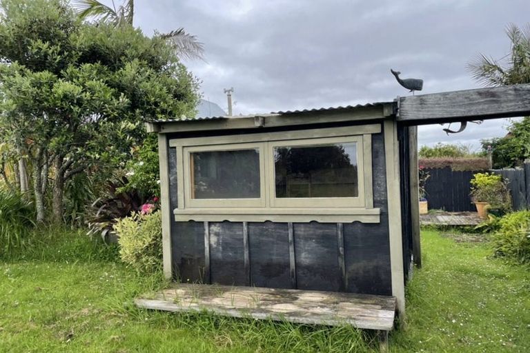 Photo of property in 69 Crossbridge Road, Dairy Flat, 0792