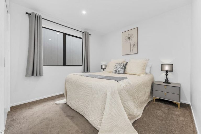 Photo of property in 8 Frontier Lane, Flat Bush, Auckland, 2019