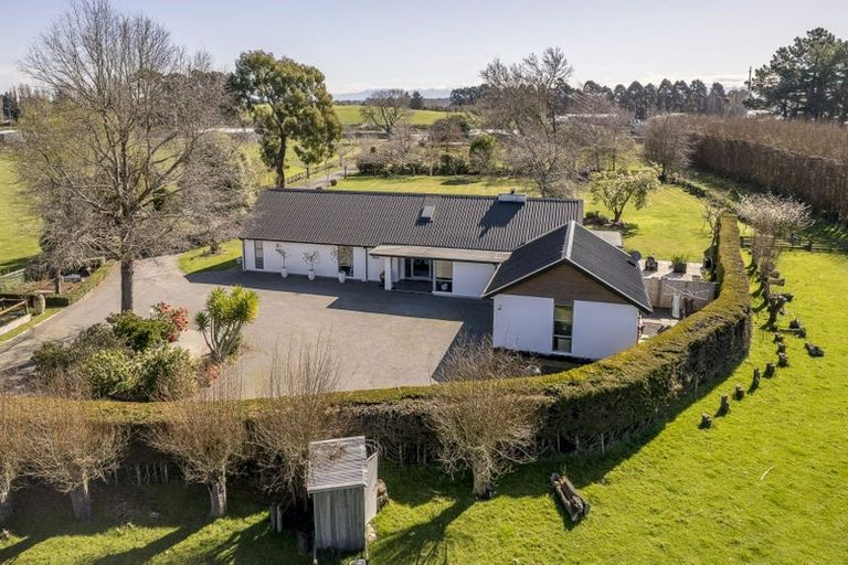 Photo of property in 569 Johns Road, Harewood, Christchurch, 8051