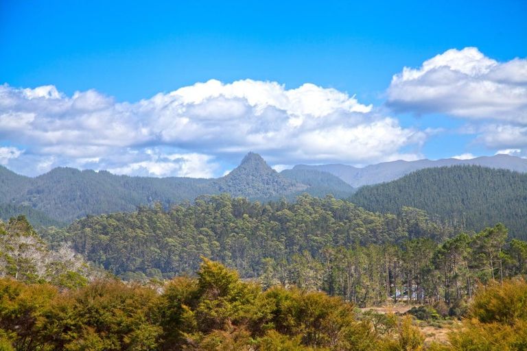 Photo of property in 896a Hikuai Settlement Road, Pauanui, Hikuai, 3579