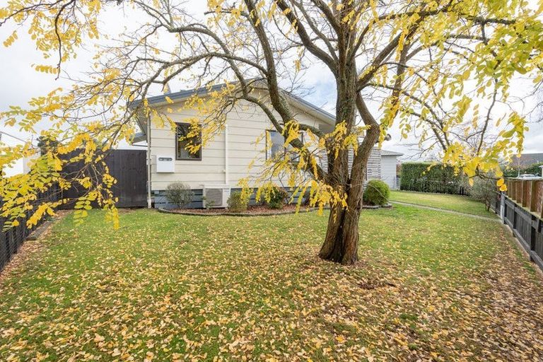 Photo of property in 25 Garland Drive, St Andrews, Hamilton, 3200