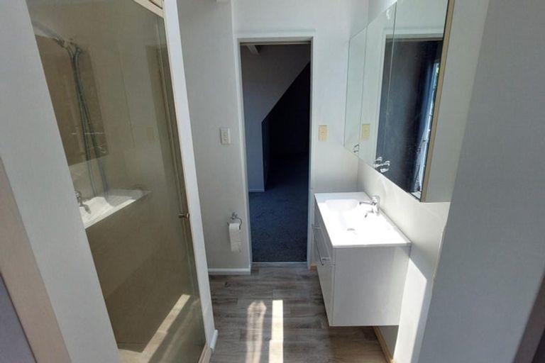 Photo of property in 10 Bishopsworth Street, Hillsborough, Christchurch, 8022