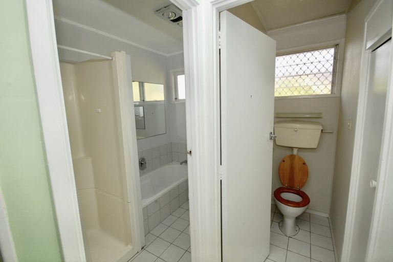 Photo of property in 2 Linwood Avenue, Forrest Hill, Auckland, 0620