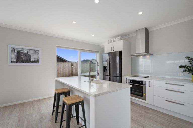 Photo of property in 4 Omapere Lane, Pyes Pa, Tauranga, 3112