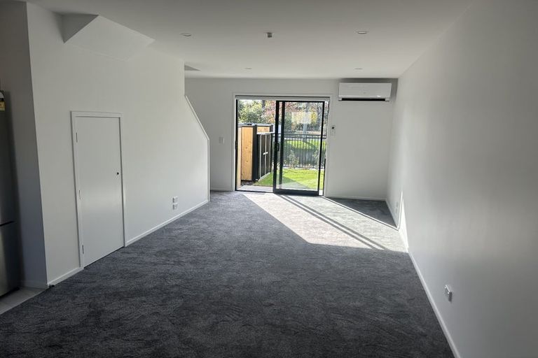 Photo of property in 2/1 Matata Place, Dallington, Christchurch, 8061