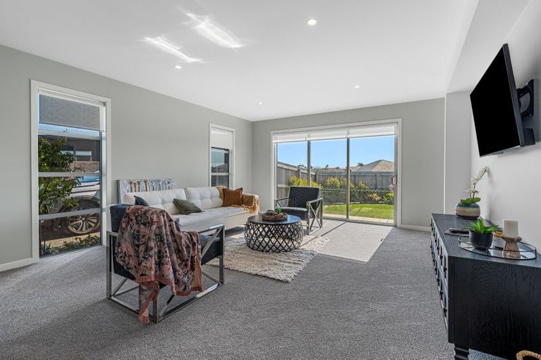Photo of property in 1 Hass Drive, Ohauiti, Tauranga, 3112