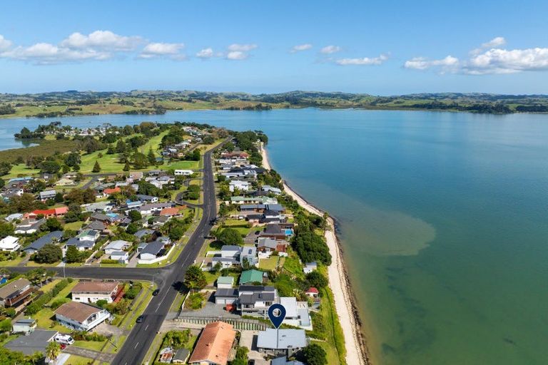 Photo of property in 89a Torkar Road, Clarks Beach, 2122