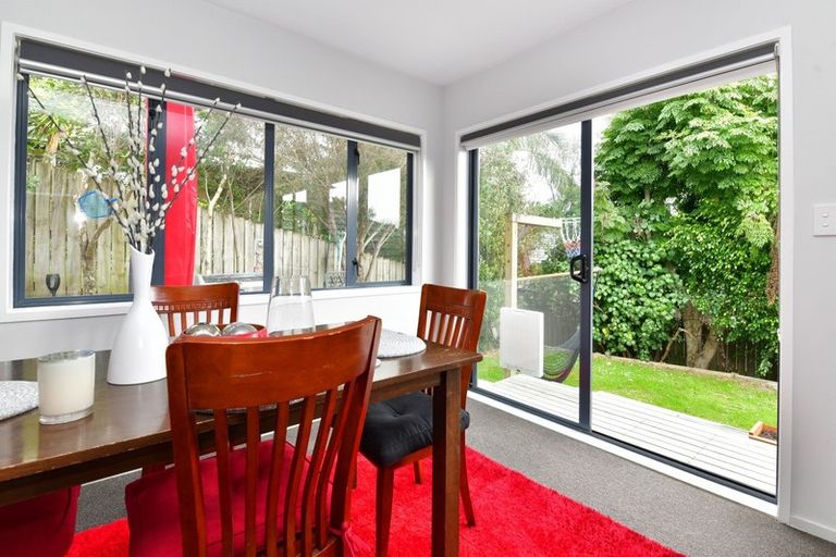 Photo of property in 24 Coralsea Way, Arkles Bay, Whangaparaoa, 0932