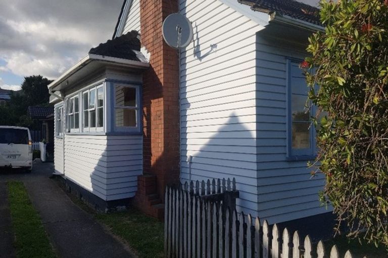 Photo of property in 2/20 Athlone Crescent, Boulcott, Lower Hutt, 5011