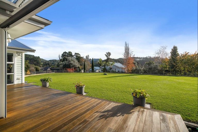 Photo of property in 14 Manuka Drive, Whangamata, 3691