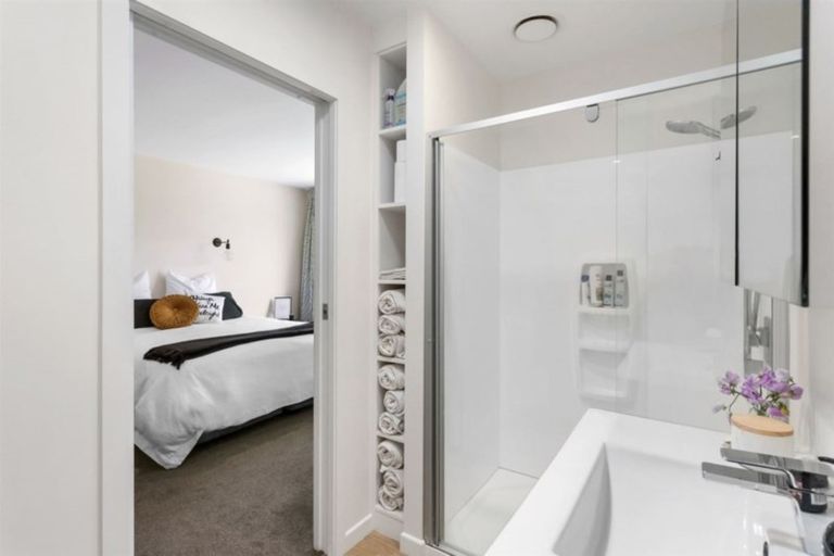 Photo of property in 2/282 Papanui Road, Merivale, Christchurch, 8052