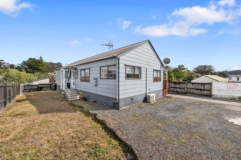 Photo of property in 31 Kellett Road, Ranui, Auckland, 0612