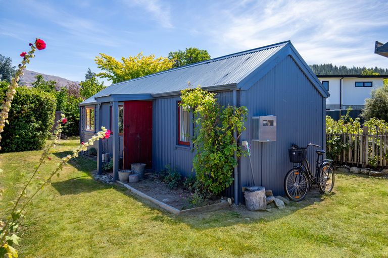 Photo of property in 96a Sunderland Street, Clyde, 9330