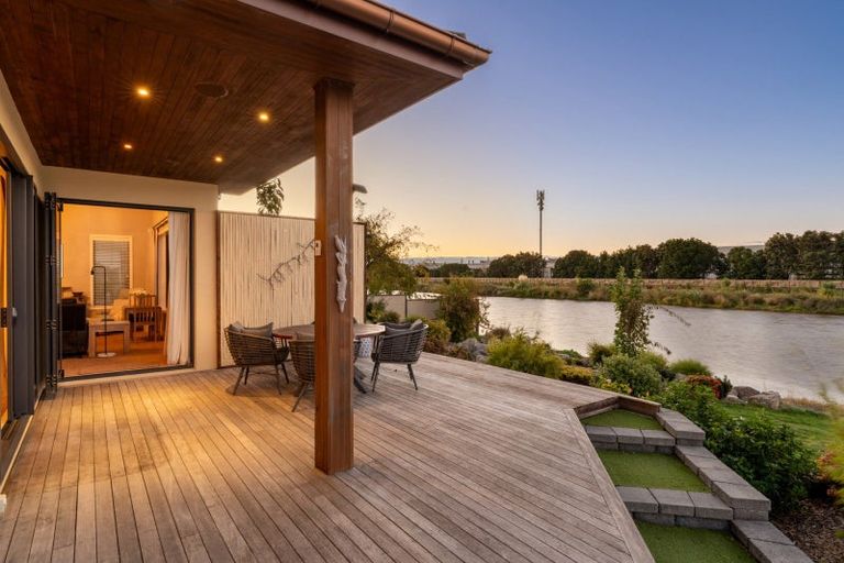 Photo of property in 166 Oriental Parade, Papamoa Beach, Papamoa, 3118