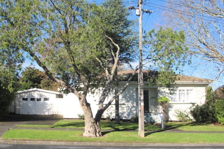 Photo of property in 1/14 Halsey Road, Manurewa, Auckland, 2102