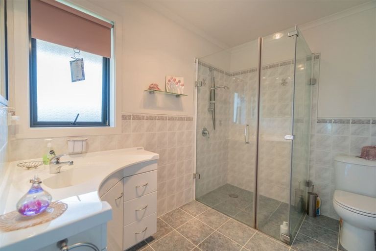 Photo of property in 39 Henry Street, Te Anau, 9600