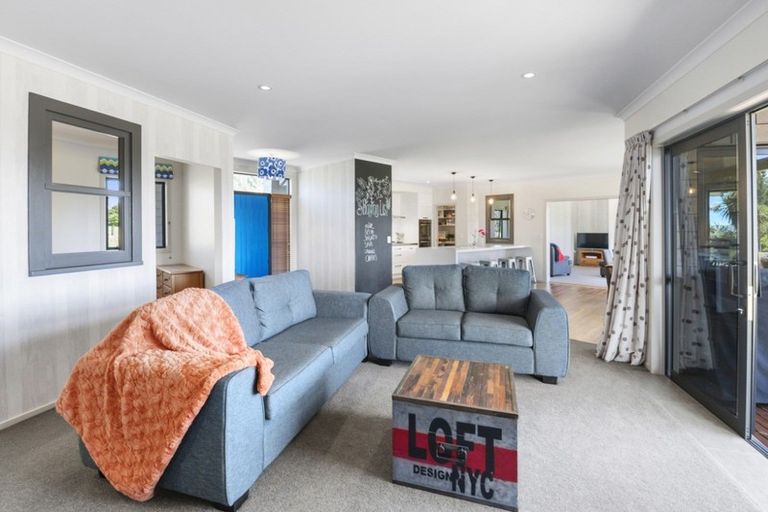 Photo of property in 43 Glade Park Lane, Shannon, Palmerston North, 4474