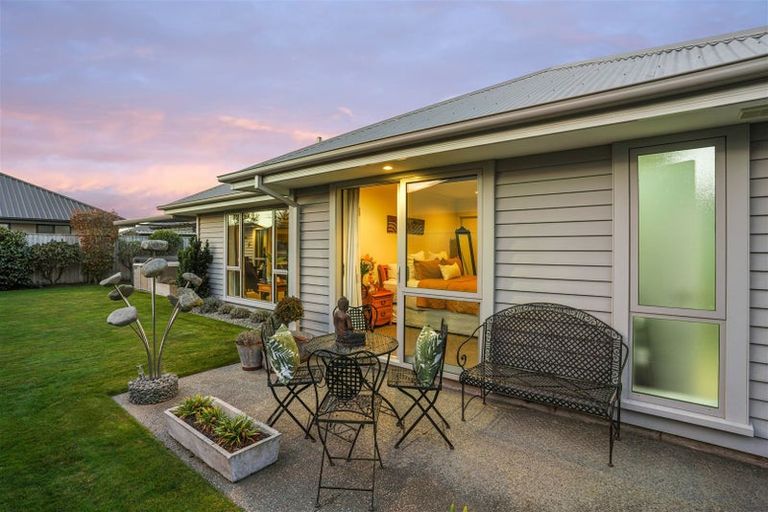 Photo of property in 12 Beachvale Drive, Kaiapoi, 7630