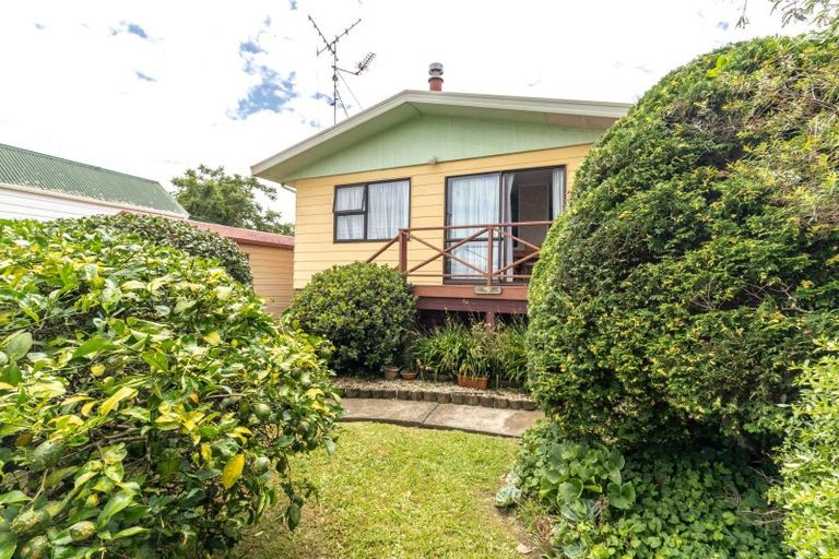 Photo of property in 10 Willoughby Street, Paeroa, 3600