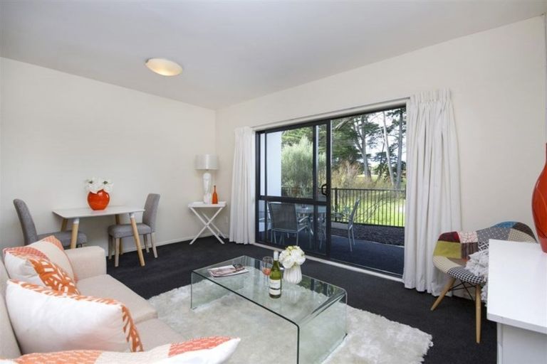 Photo of property in 42/21 Armoy Drive, East Tamaki, Auckland, 2016