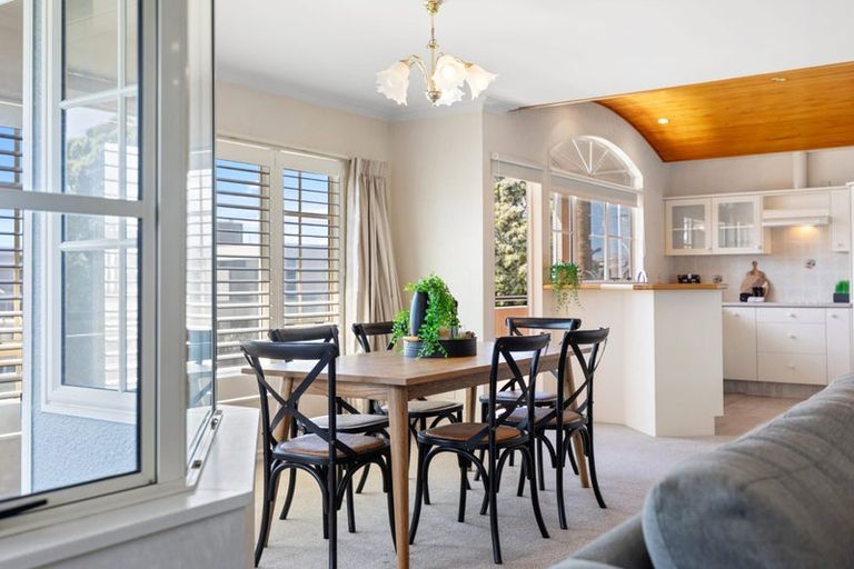 Photo of property in 126 Muricata Avenue, Mount Maunganui, 3116