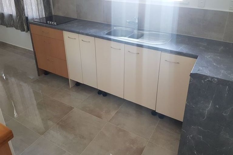 Photo of property in 206 Russell Road, Manurewa, Auckland, 2102