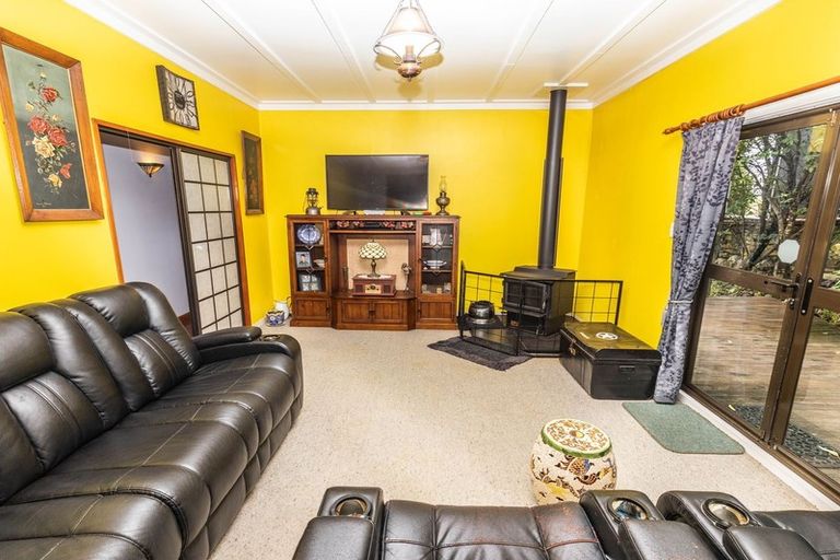 Photo of property in 13 Ashmore Avenue, Cobden, Greymouth, 7802