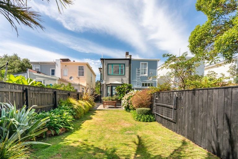 Photo of property in 19 Roy Street, Newtown, Wellington, 6021