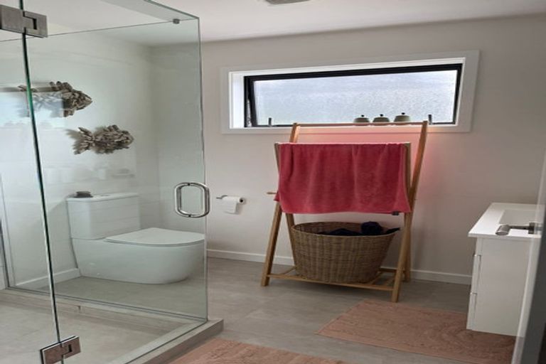 Photo of property in 5 Libertia Lane, Orewa, 0931