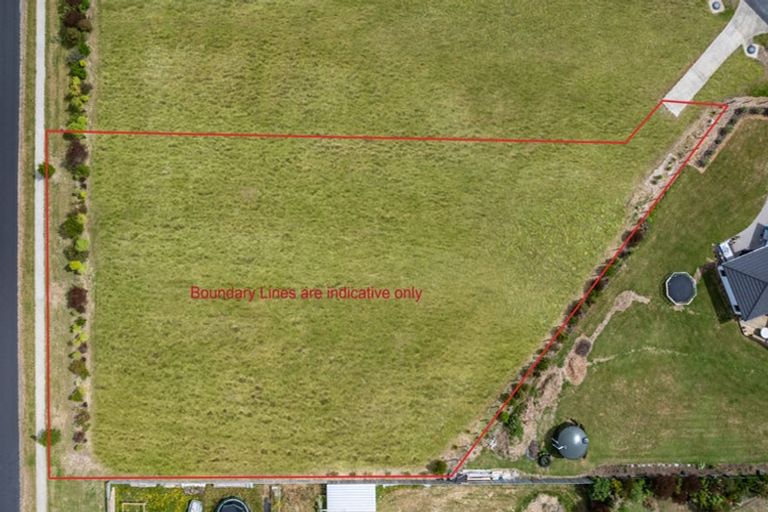 Photo of property in 8 Ribbonwood Lane, Kinloch, 3377