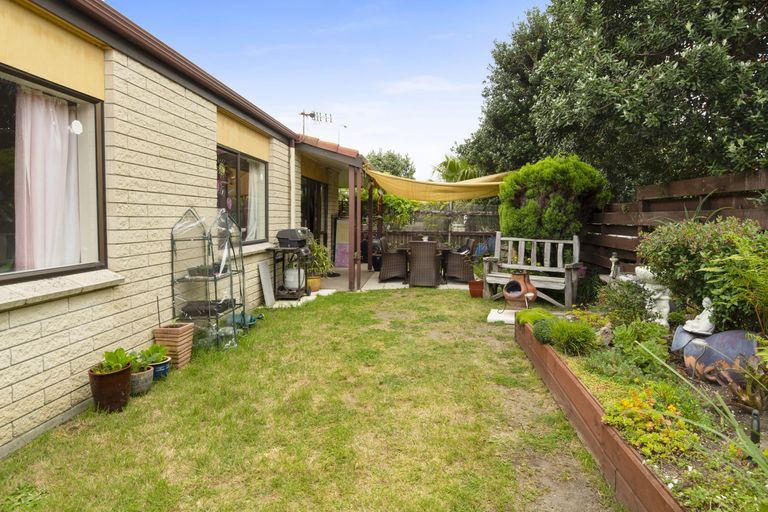 Photo of property in 121a Dickson Road, Papamoa Beach, Papamoa, 3118