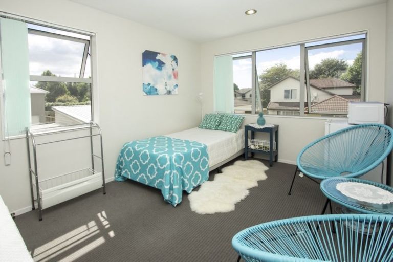 Photo of property in 153 Porchester Road, Takanini, 2112