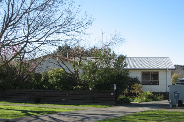 Photo of property in 97 Middle Road, Havelock North, 4130
