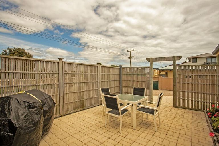 Photo of property in 231 Pukehina Parade, Pukehina, 3189