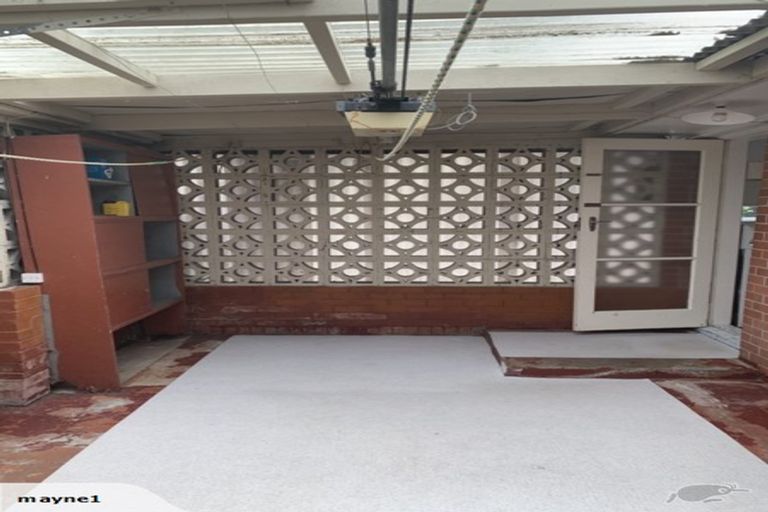 Photo of property in 1/59 Tawa Road, One Tree Hill, Auckland, 1061