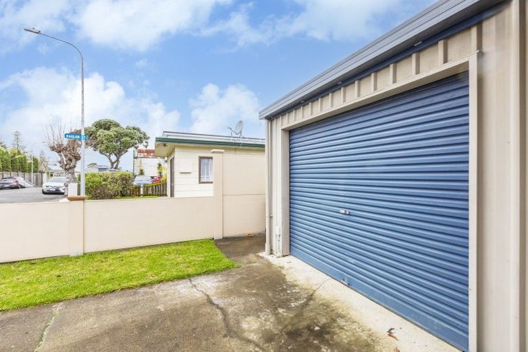 Photo of property in 1/87 Waghorne Street, Ahuriri, Napier, 4110